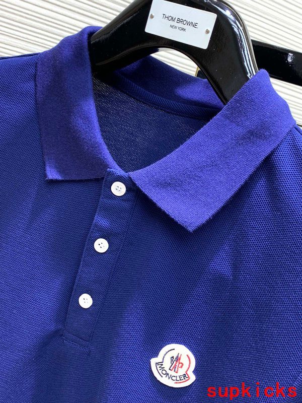 Moncler Luxury Cloth