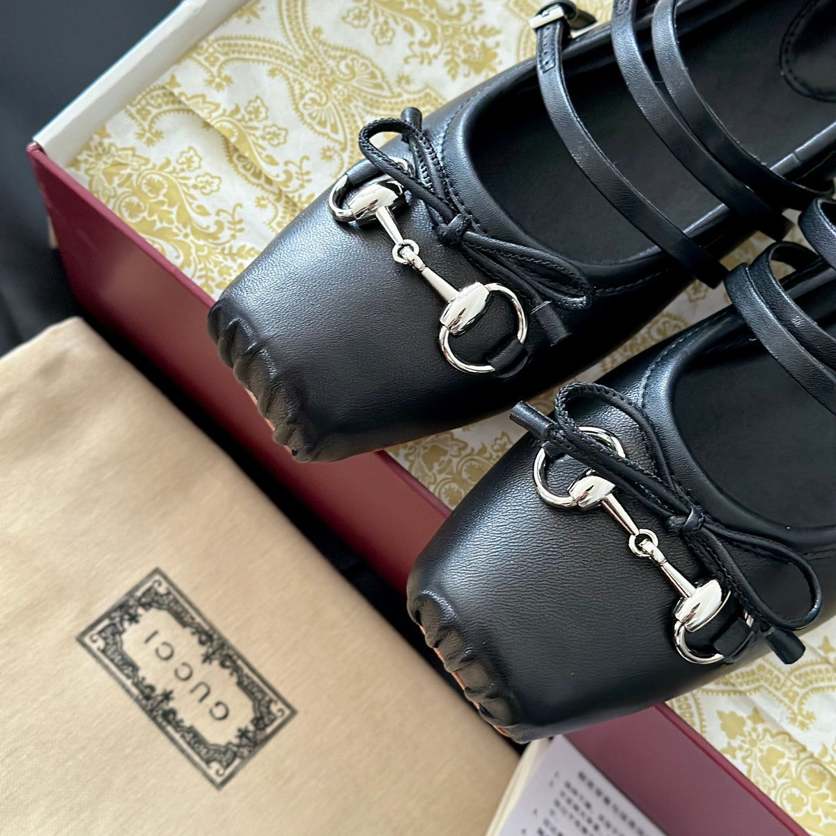 GG BALLET FLATS