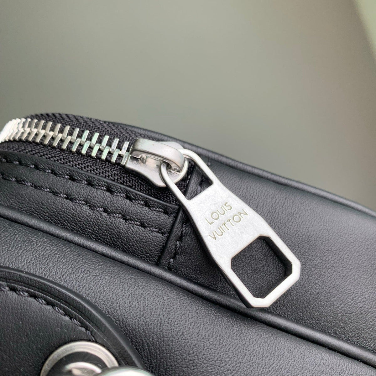 LOU NIL BAG
