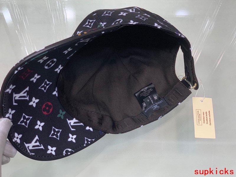 Louis Vuitton Luxury Cap