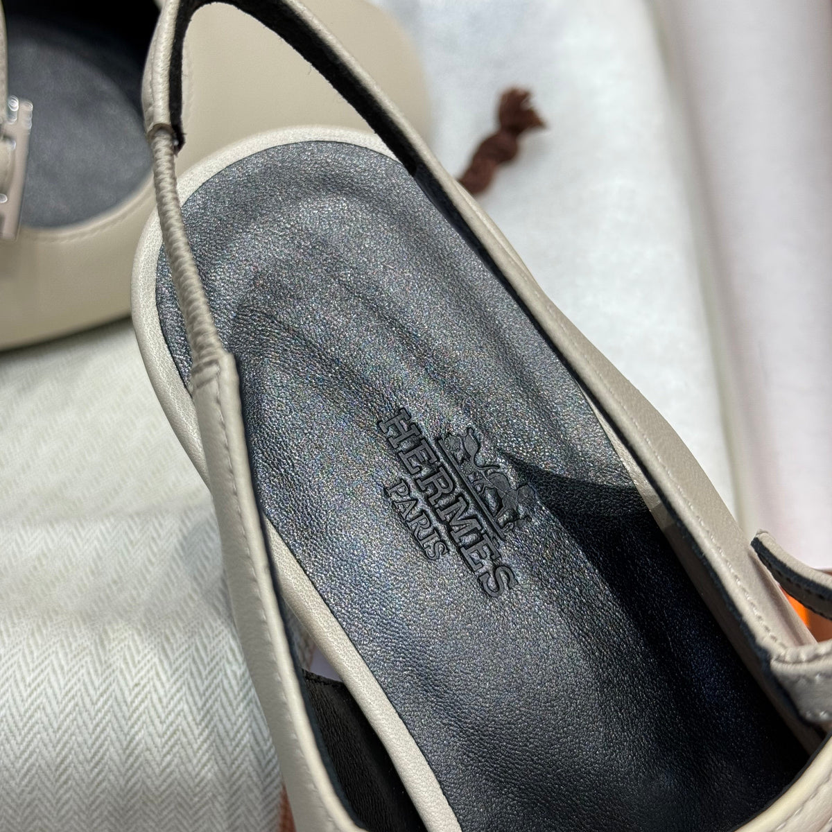 HERM MILA SLINGBACK