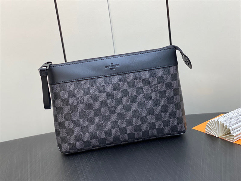 PHA - LOV Bags - 516