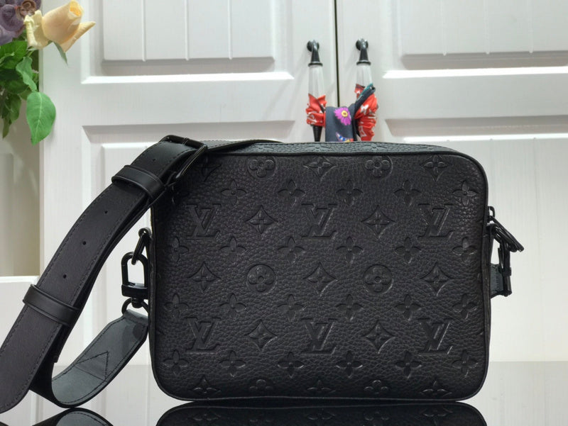 I W Fashion Lu-Vi bags - 17638