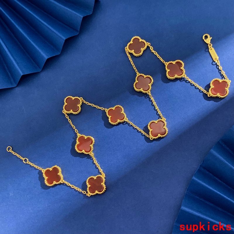 Van Cleef & Arples Jewelry