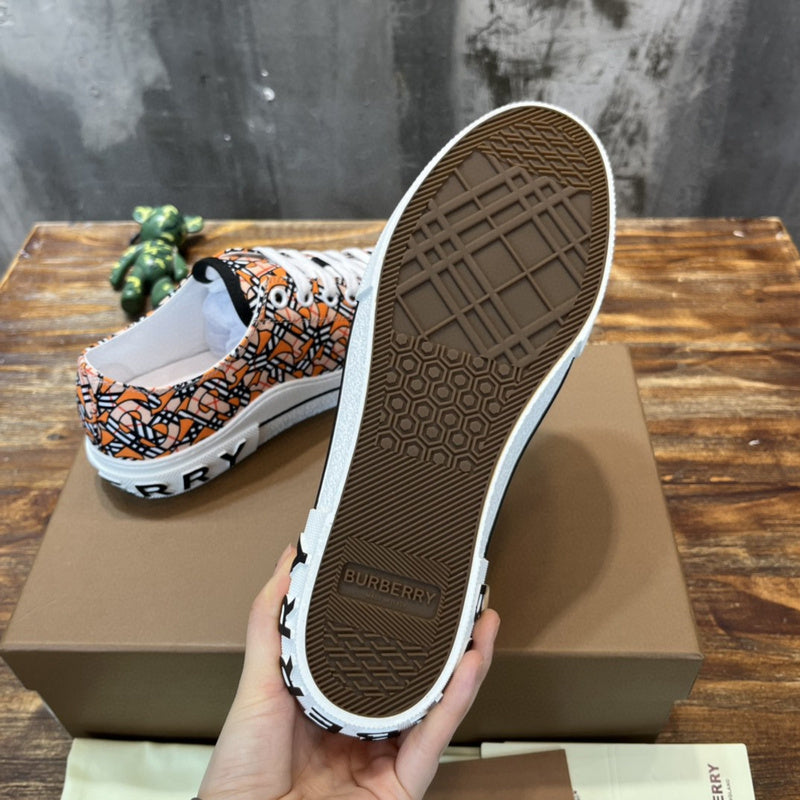 Burberry Luxury Shoes