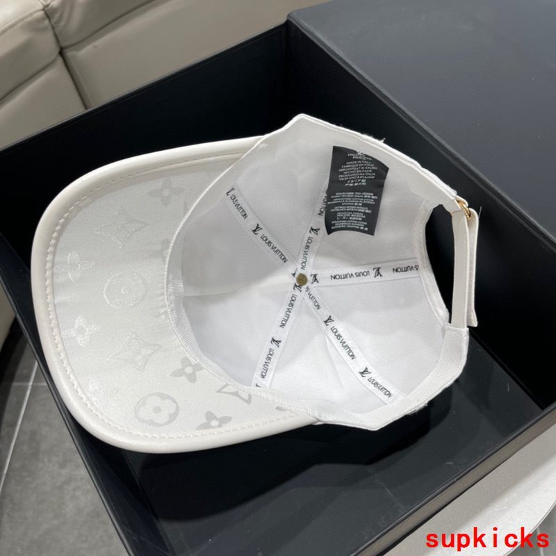 Louis Vuitton Luxury Cap