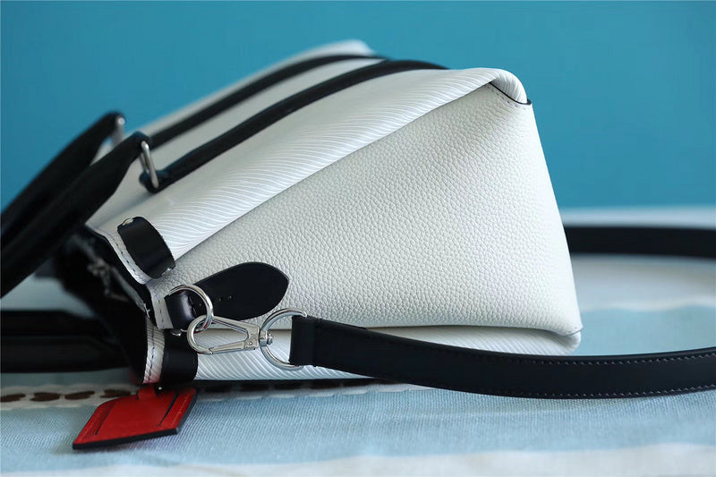 I W Fashion Lu-Vi bags - 8428