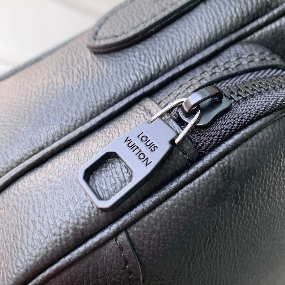 LOU NIL BAG