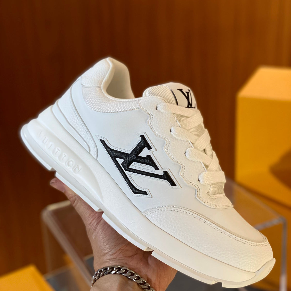 LOU CLASSIC SNEAKER