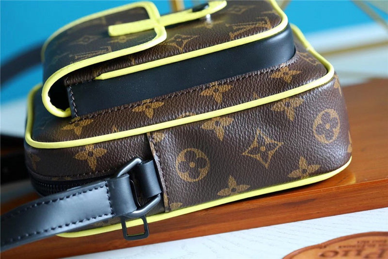 I W Fashion Lu-Vi bags - 10278