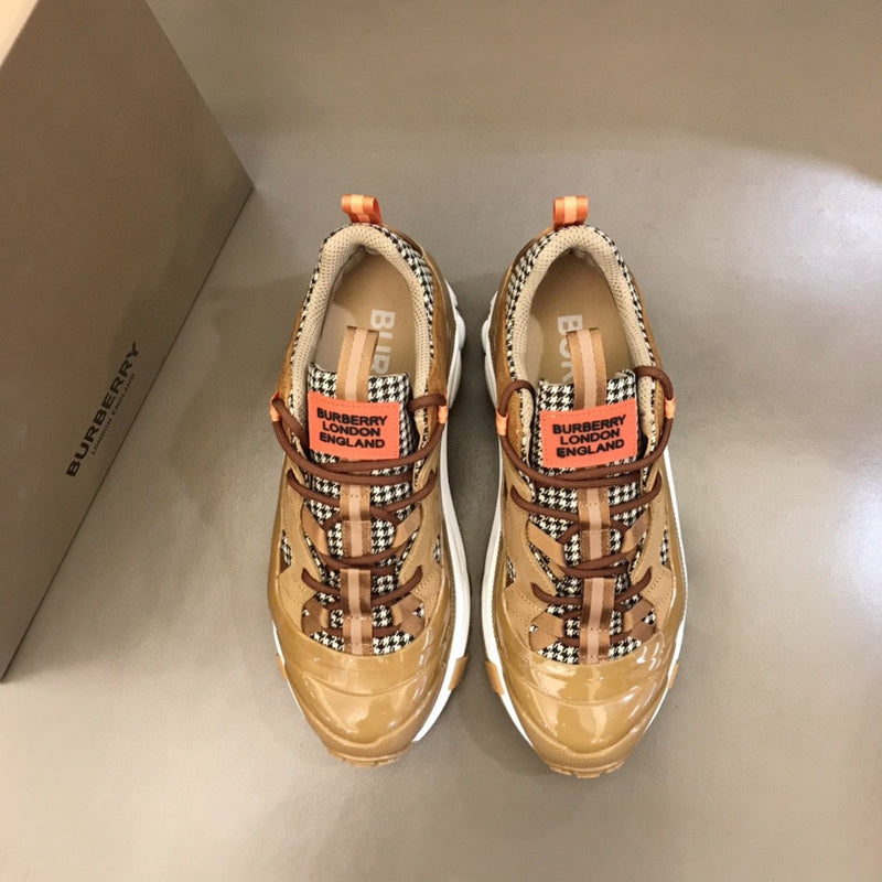 Burberry Luxury Shoes