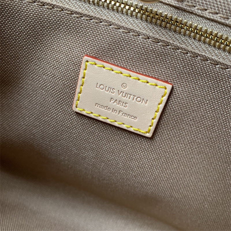 PHA - LOV Bags - 247