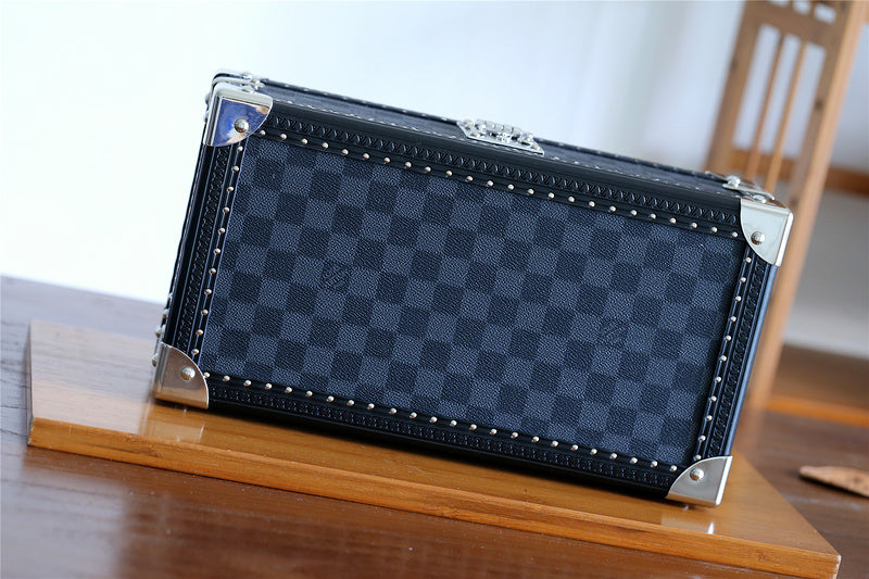 I W Fashion Lu-Vi bags - 11351