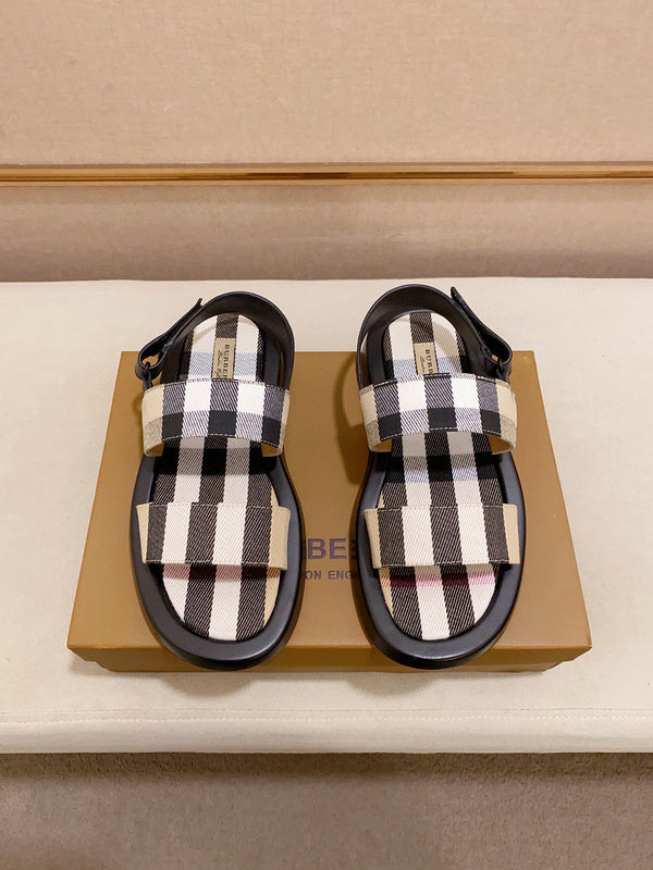 Burberry Luxury Shoes