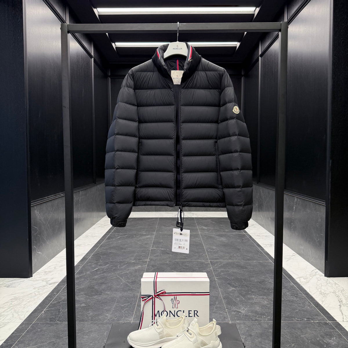 MONC BRENDANN JACKET