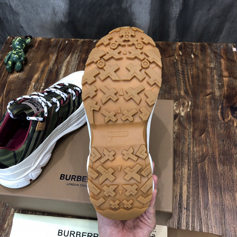 Burberry Luxury Shoes