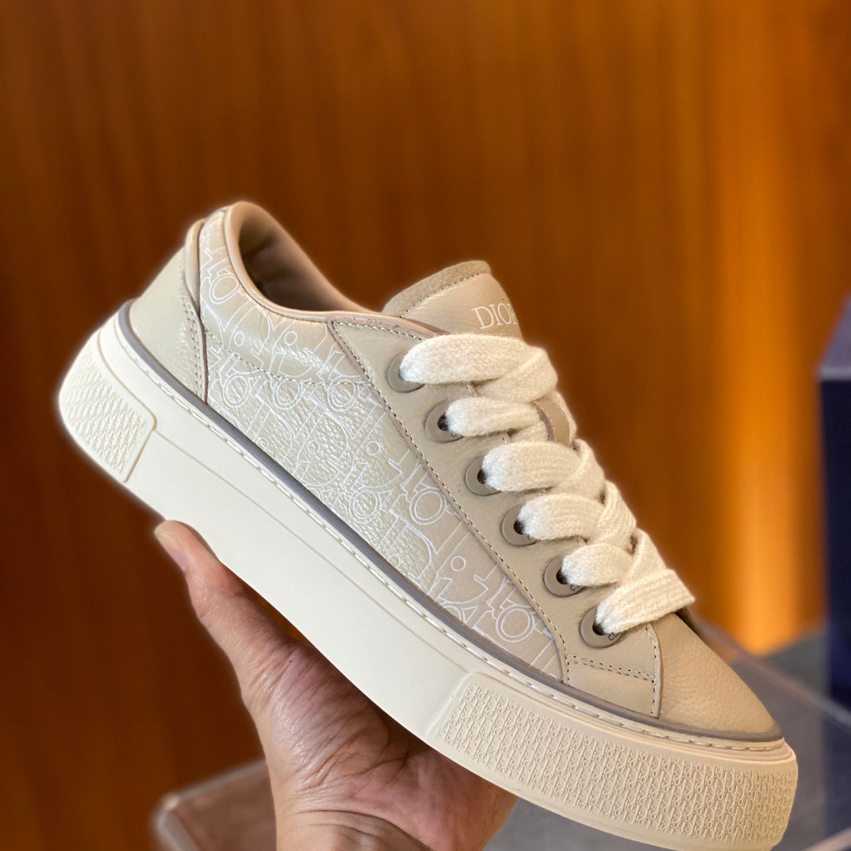 CD B33 SNEAKER