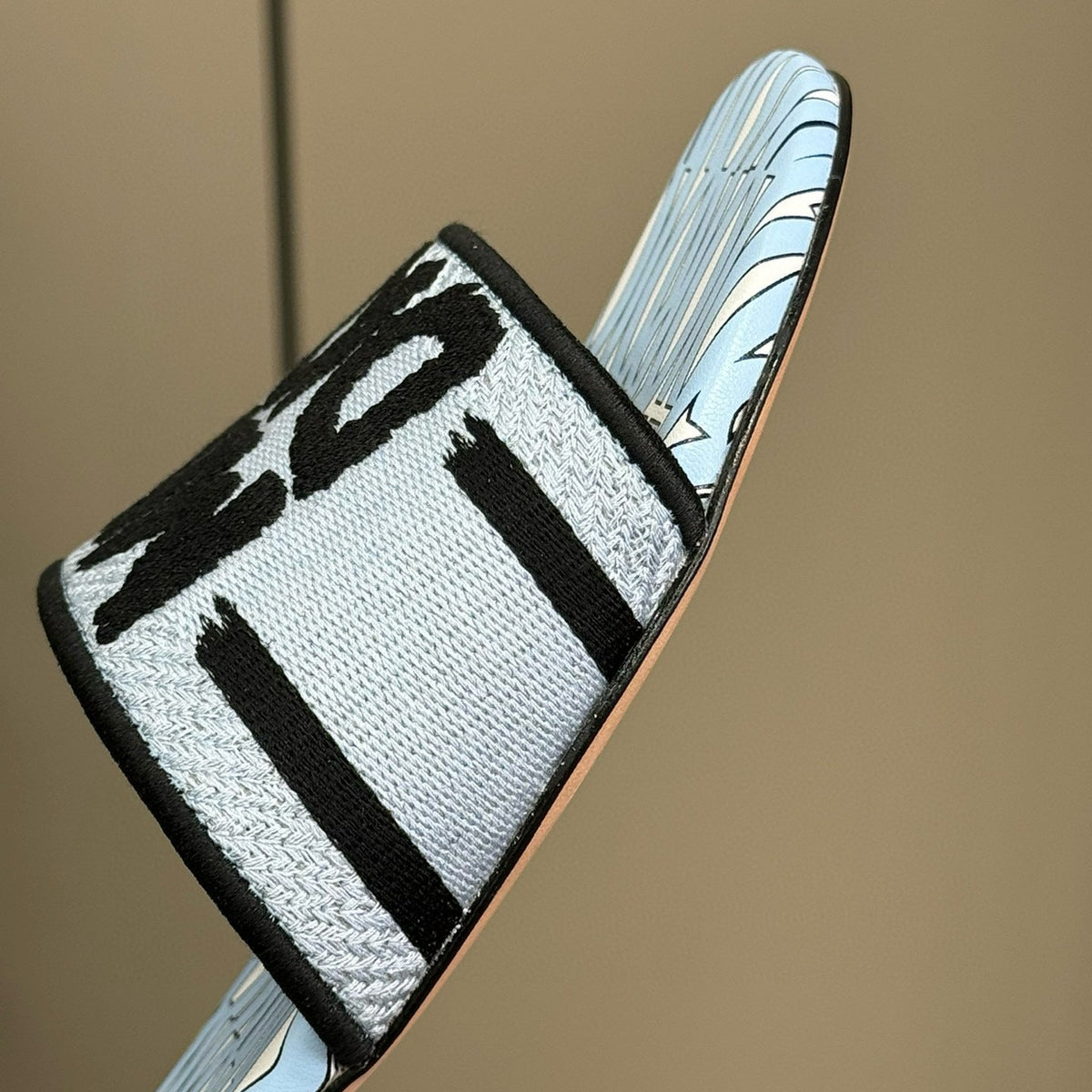 CD DWAY SLIDES