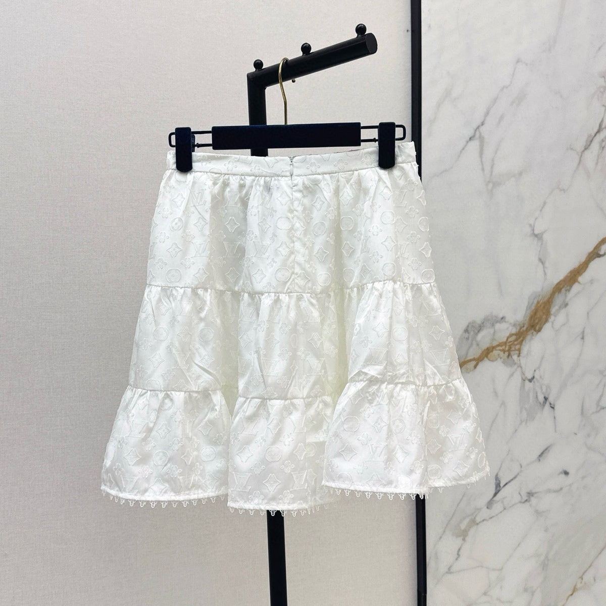 LOU SKIRT