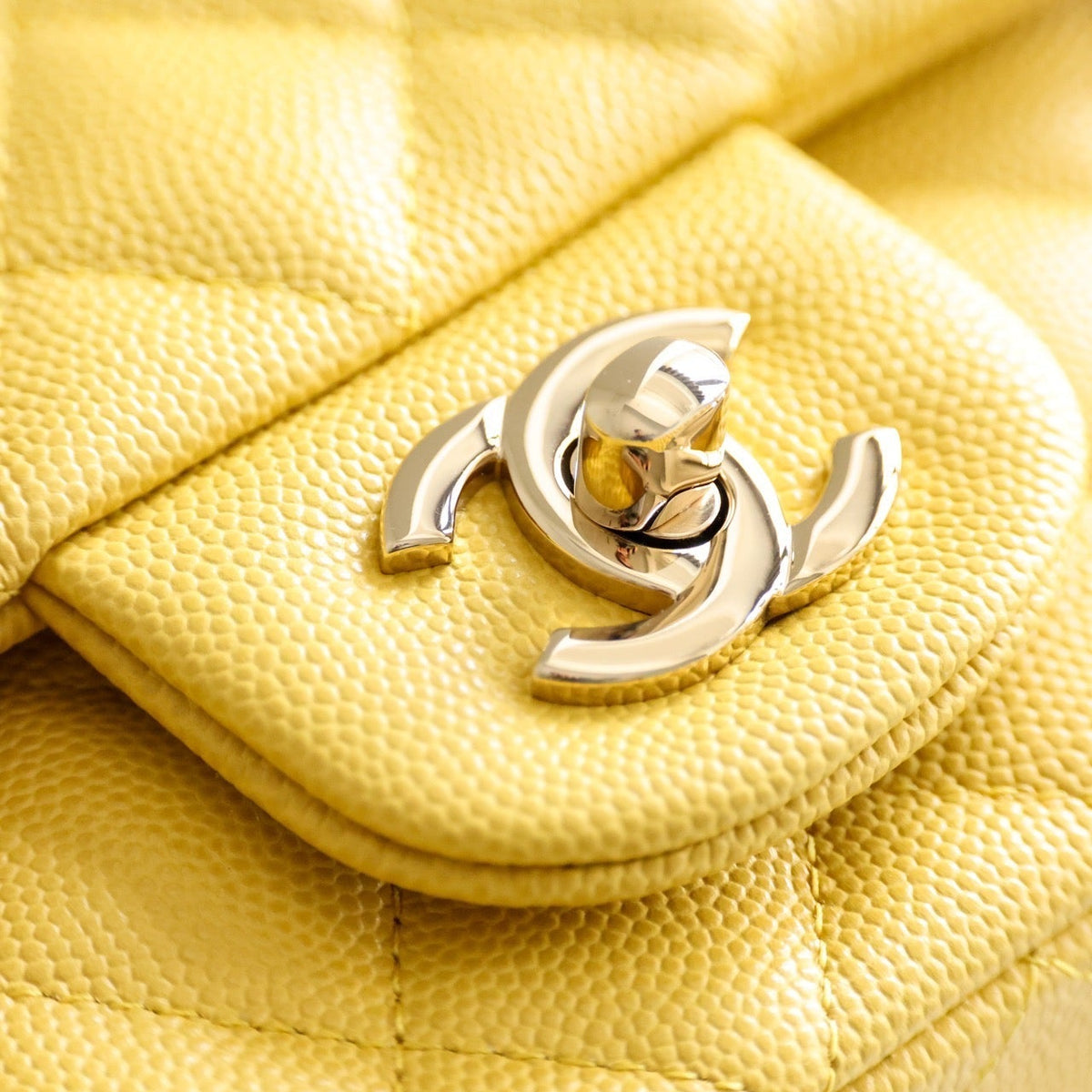 CC MINI FLAP BAG