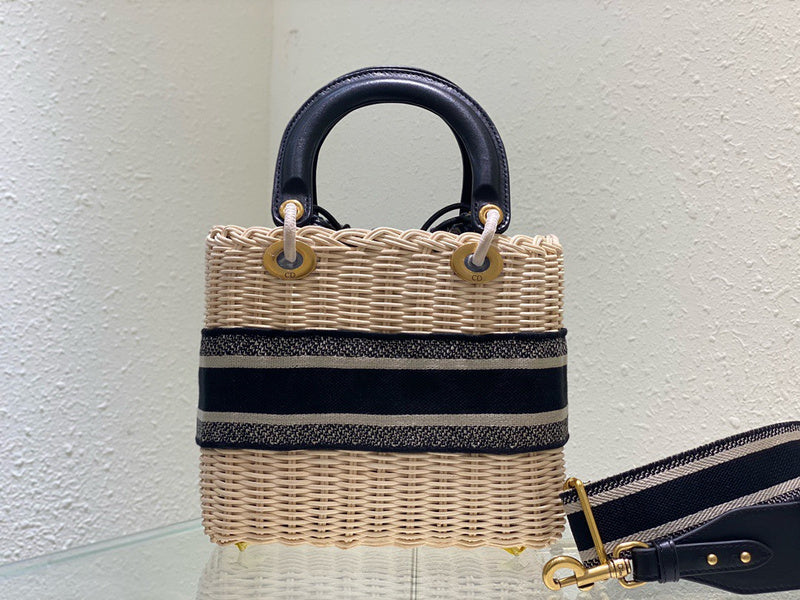 ENT - DOR Bags - 570