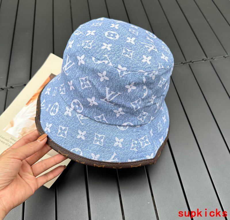 Louis Vuitton Luxury Cap