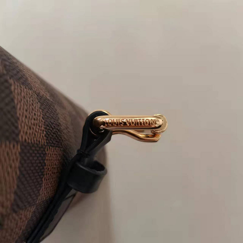 I W Fashion Lu-Vi Bags - 16899