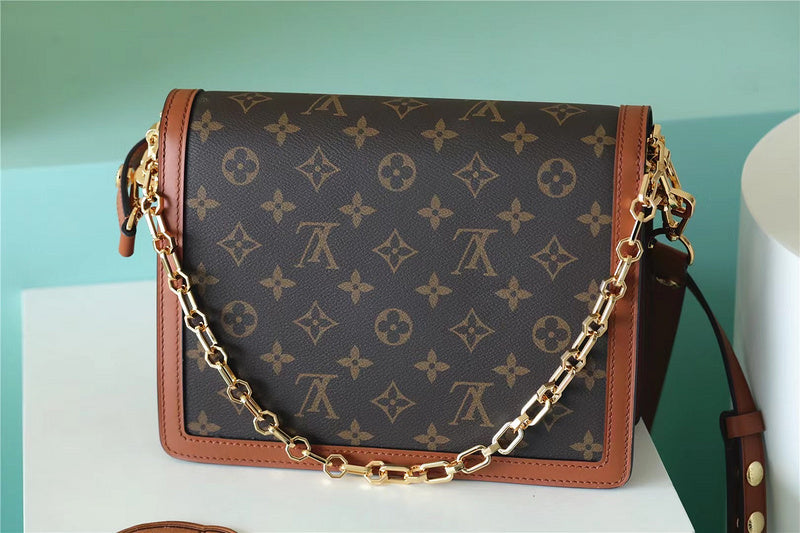 I W Fashion Lu-Vi bags - 8144