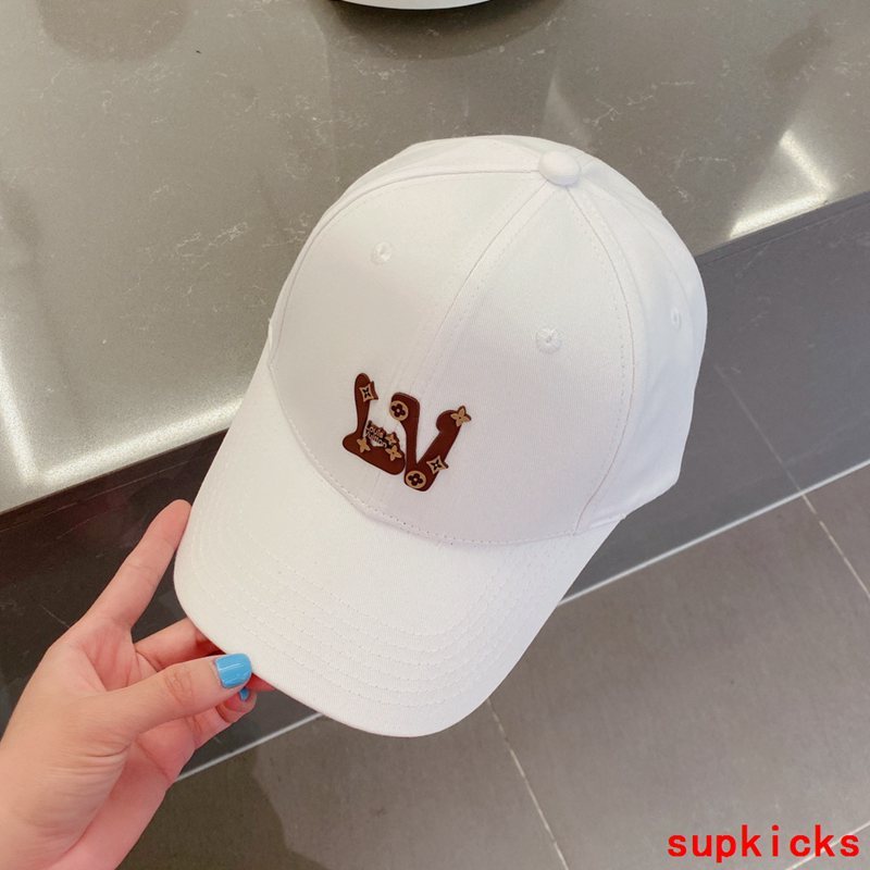 Louis Vuitton Luxury Cap