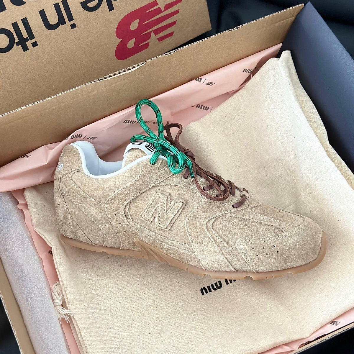 MIU M x NEW BALANCE TRAINERS