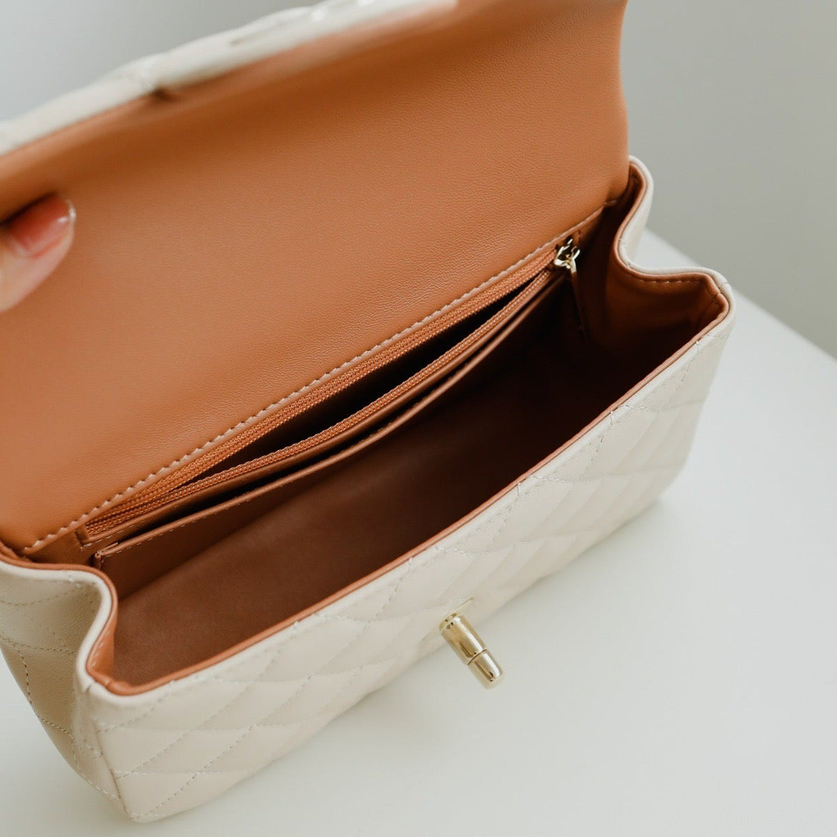 CC CLASSIC FLAP MINI BAG