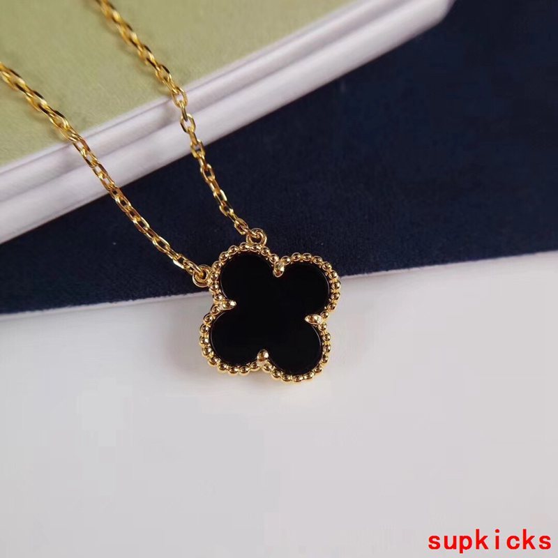 Van Cleef & Arples Jewelry