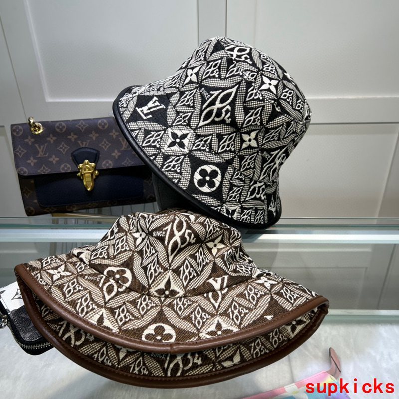 Louis Vuitton Luxury Cap