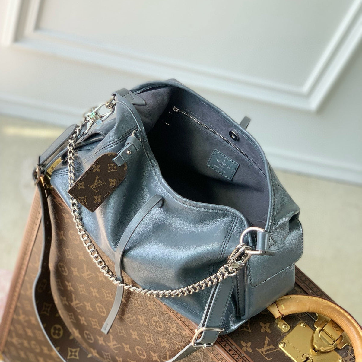 LOU CARRYALL CARGO VIBE PM BAG