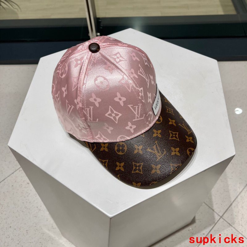 Louis Vuitton Luxury Cap