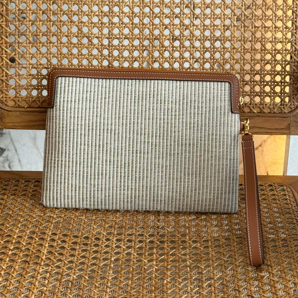 CEL SMALL POUCH WITH STRAP