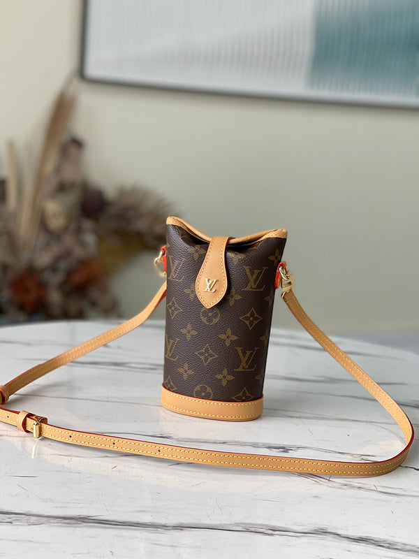 I W Fashion Lu-Vi bags - 17081