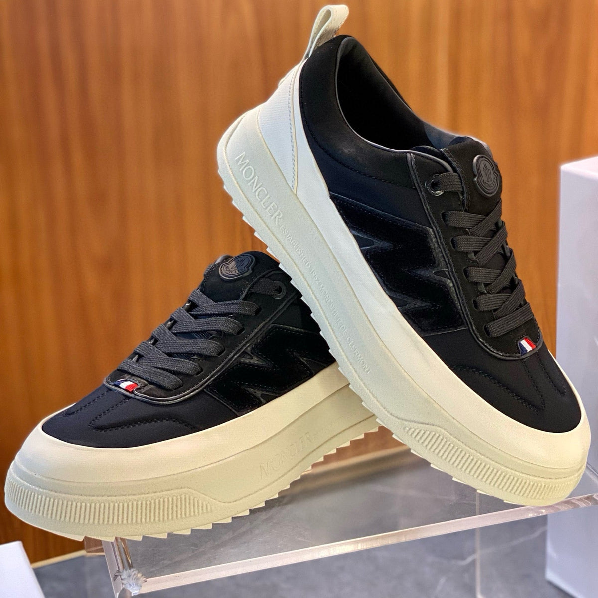MONC ALTIVE SNEAKERS