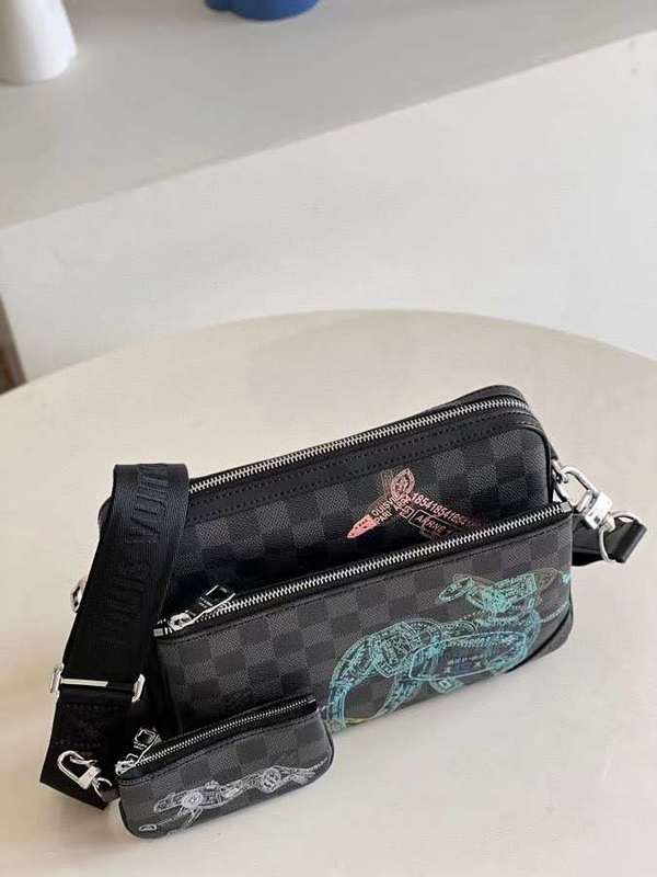 LOV2 Bags - Luxurious Bags  657