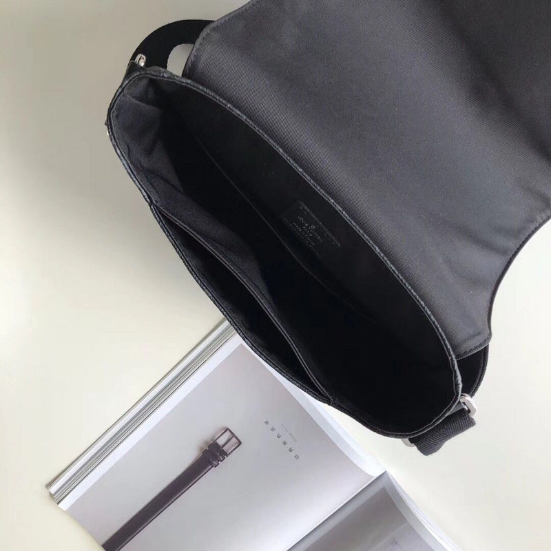 I W Fashion Lu-Vi bags - 17891