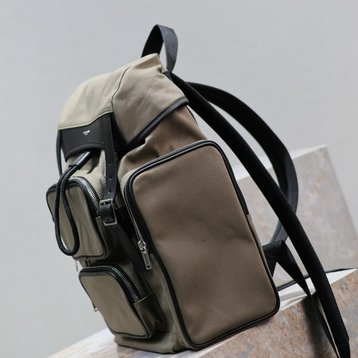 SL CITY MULTI POCKET BACKPACK