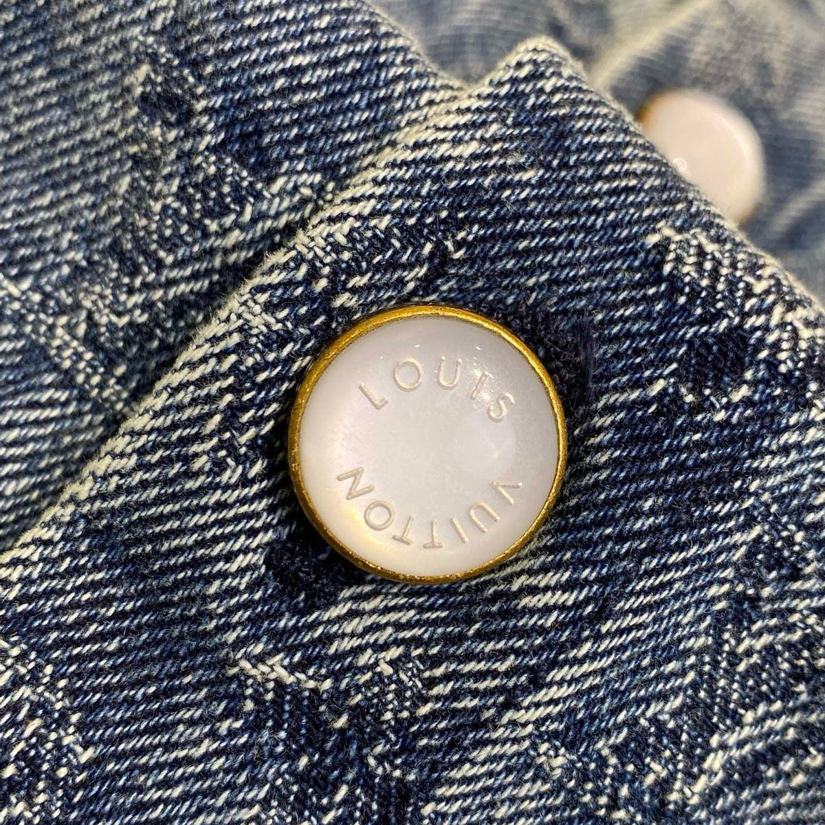 LOU DENIM SHIRT