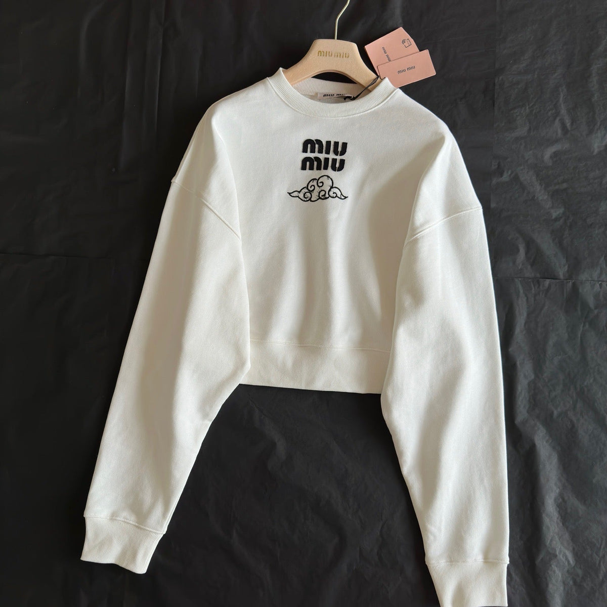 MIU M SWEATSHIRT