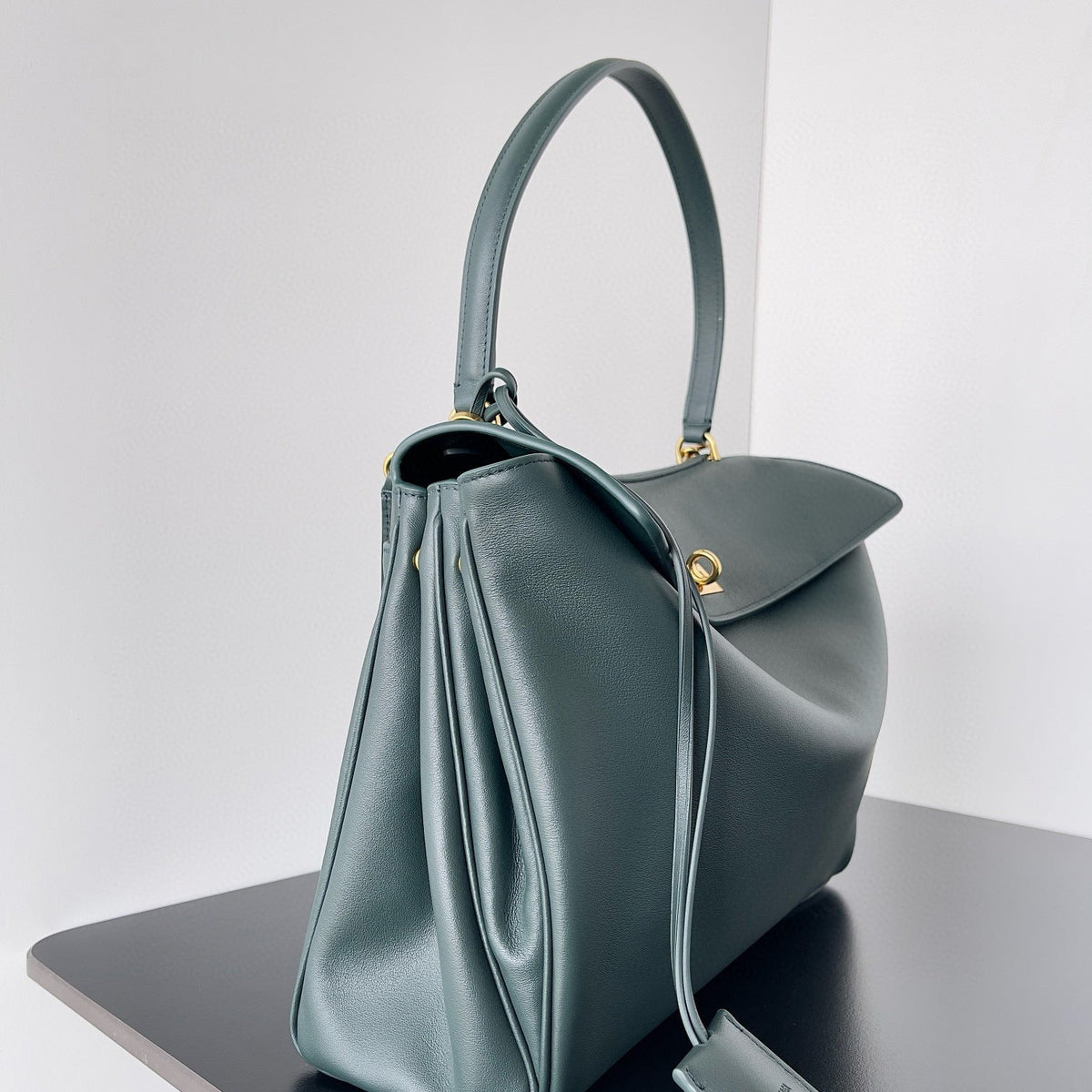 BAL MEDIUM RODEO BAG