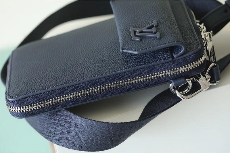I W Fashion Lu-Vi bags - 9978