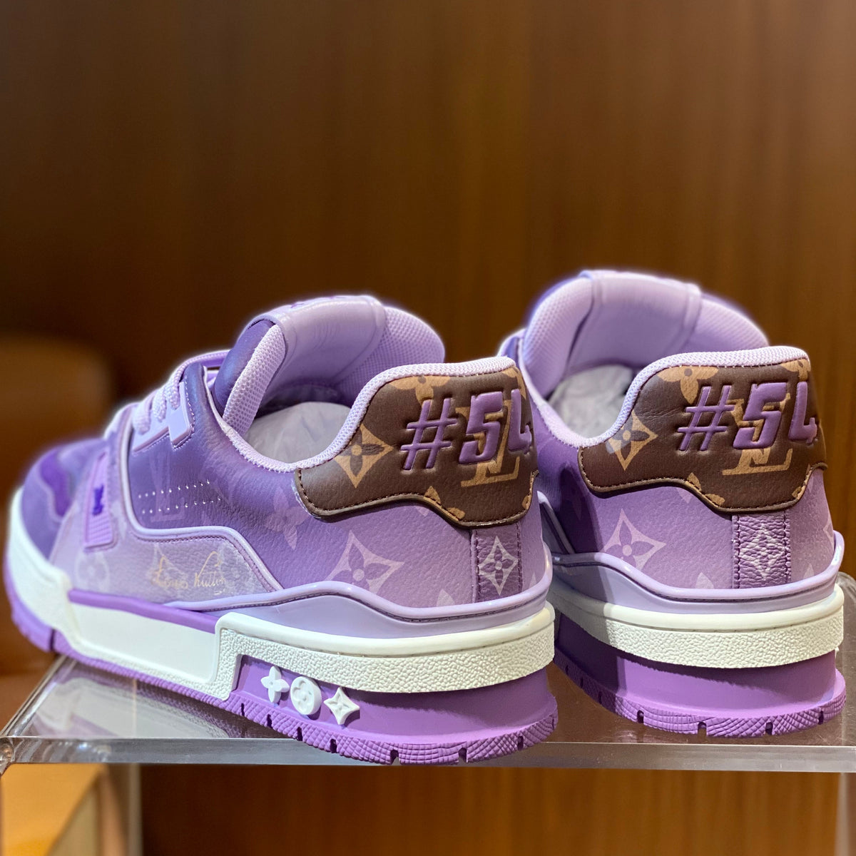 LOU SNEAKERS