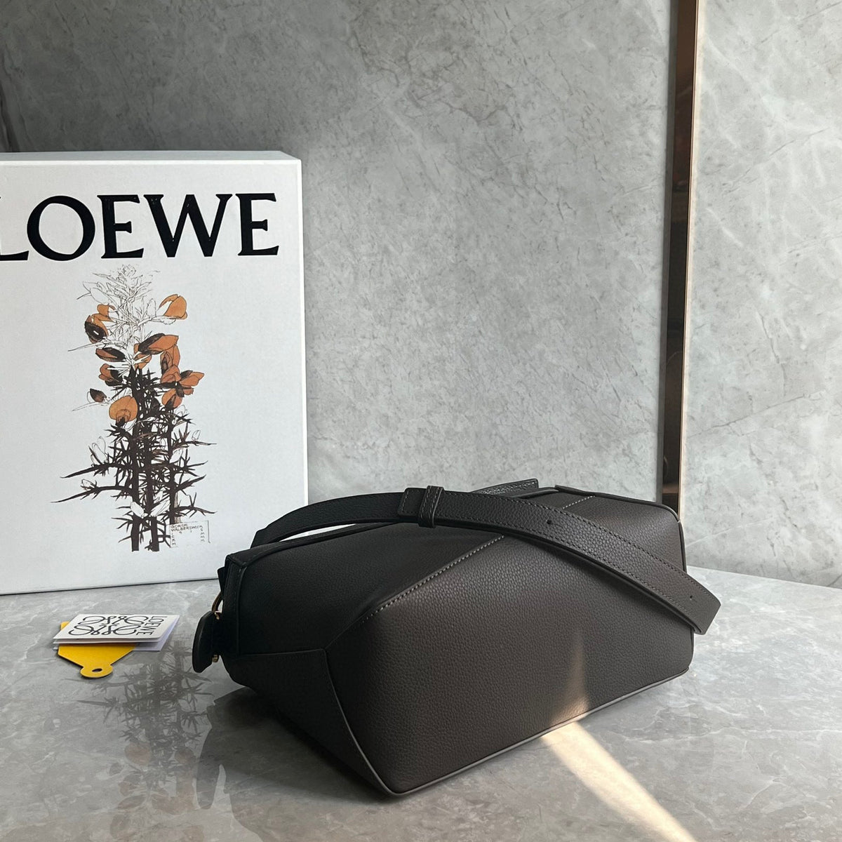 LOEW SMALL PUZZLE EDGE BAG