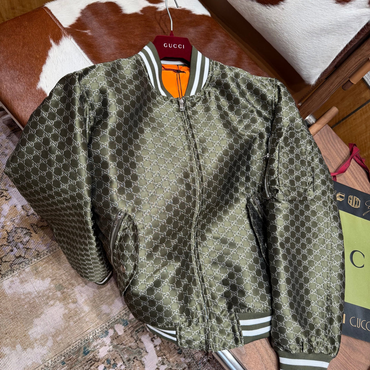 GG BOMBER JACKET