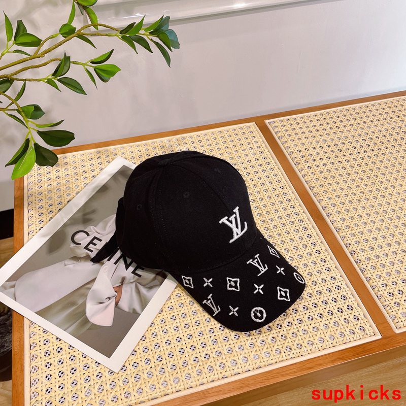 Louis Vuitton Luxury Cap