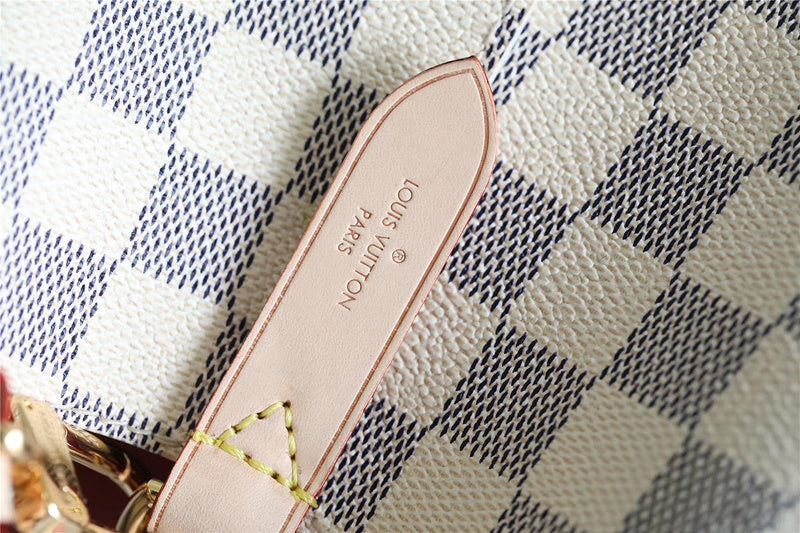 I W Fashion Lu-Vi bags - 8553